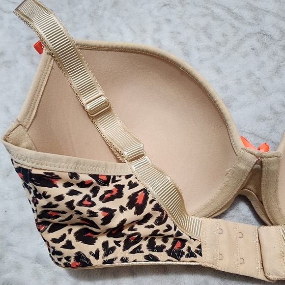 Freya Animal Print Underwire Molded Plunge Women's Bra Size 30H - Picture 7 of 11